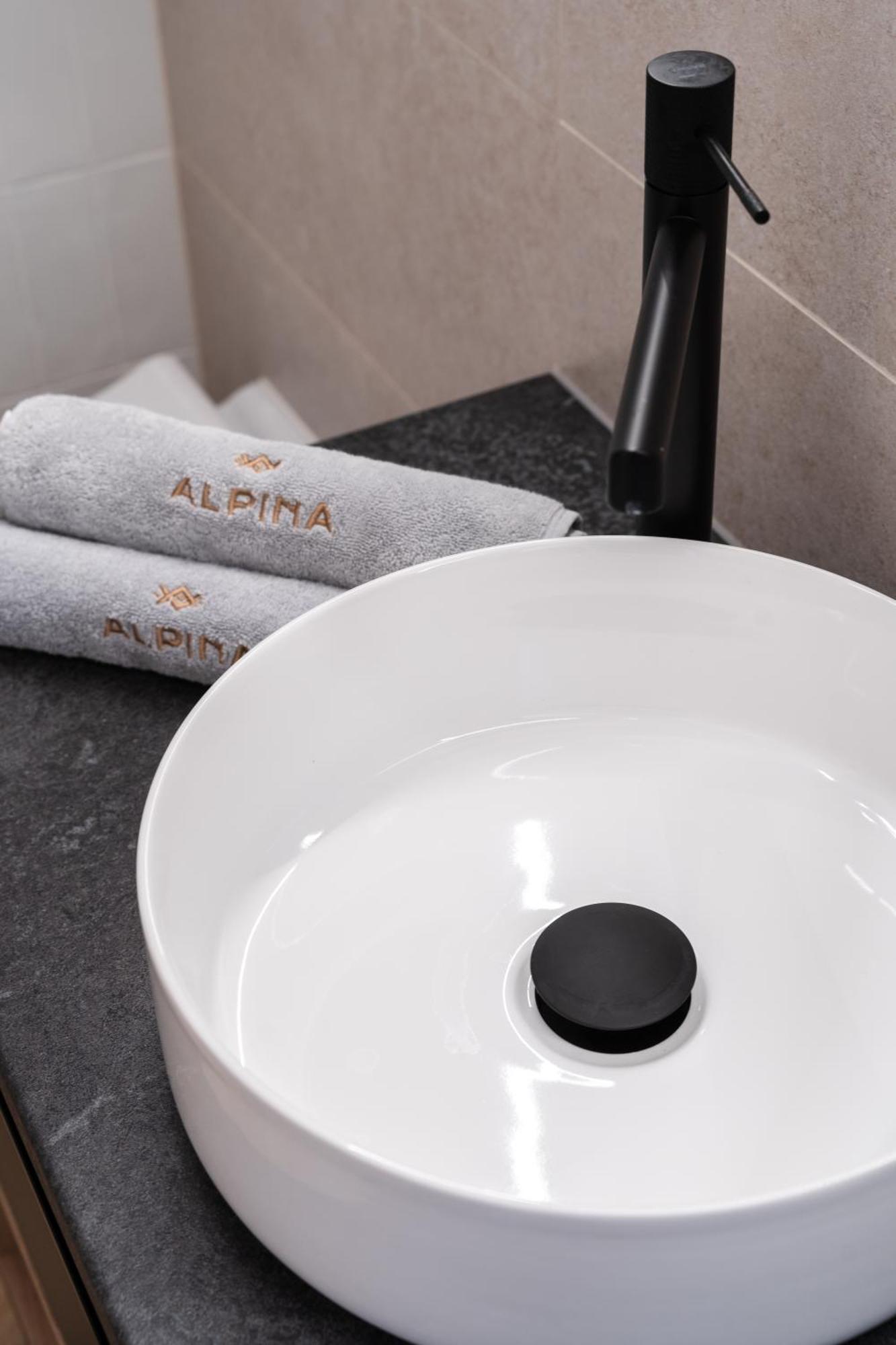 Alpina Residence & Kameralne Spa Bukowina Tatrzańska Exteriör bild